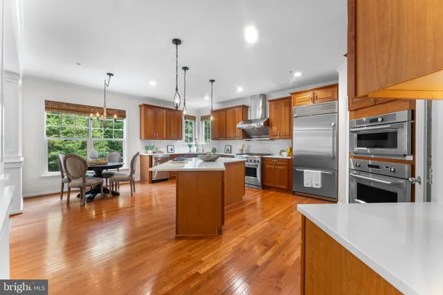 $999,900 | 14425 Woodwill Lane, Gainesville, VA 20155