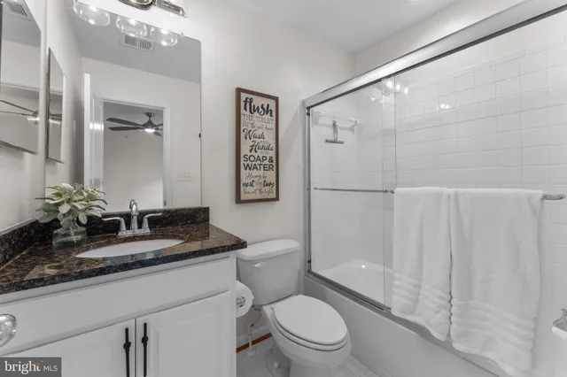 $999,900 | 14425 Woodwill Lane, Gainesville, VA 20155