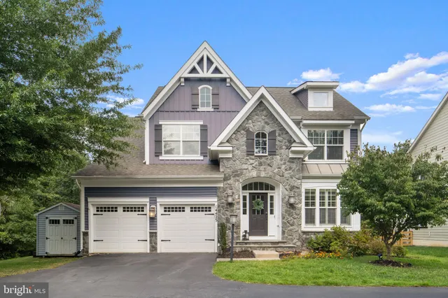 $999,900 | 14425 Woodwill Lane, Gainesville, VA 20155