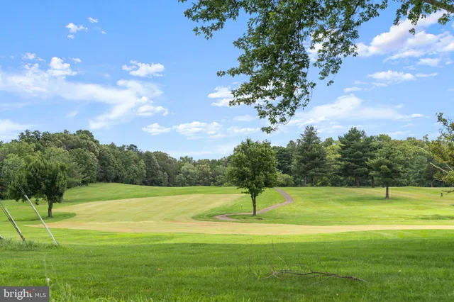 $999,900 | 14425 Woodwill Lane, Gainesville, VA 20155