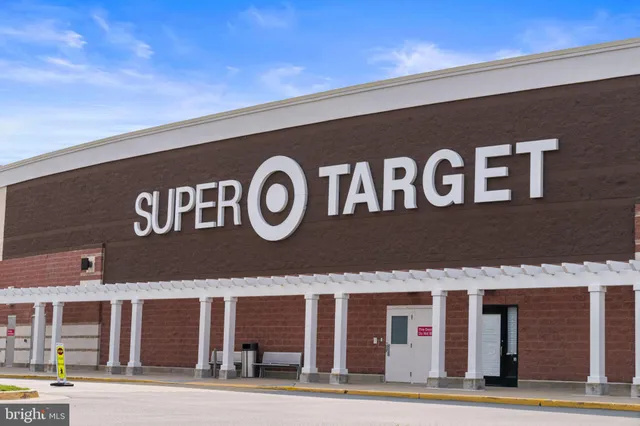 $999,900 | 14425 Woodwill Lane, Gainesville, VA 20155