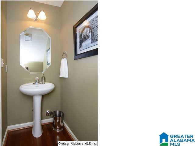 201 Calloway Lane Pelham, AL 35124 - Photo 16 of 34
