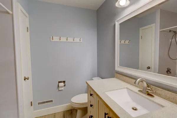 $579,900 | 5310 Valley Mcfarland Wi 53558, McFarland, WI 53558