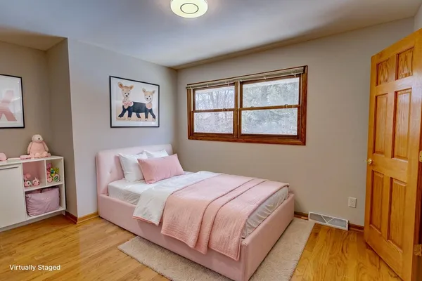 $579,900 | 5310 Valley Mcfarland Wi 53558, McFarland, WI 53558