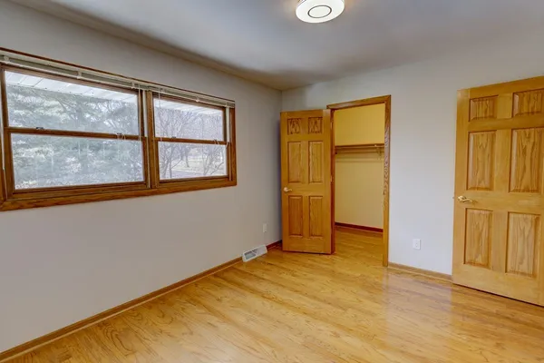 $579,900 | 5310 Valley Mcfarland Wi 53558, McFarland, WI 53558