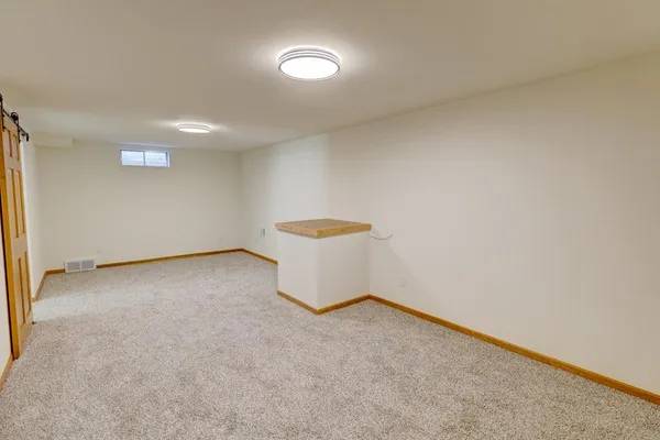 $579,900 | 5310 Valley Mcfarland Wi 53558, McFarland, WI 53558