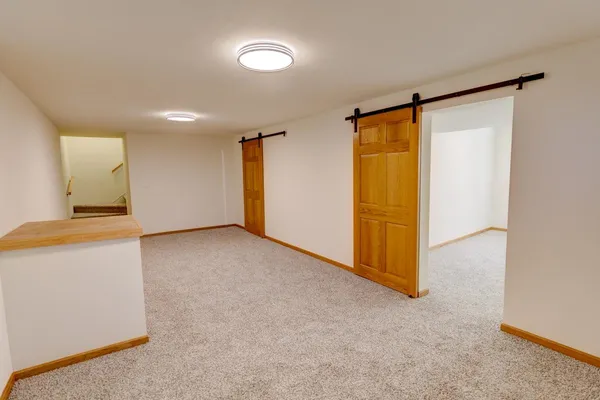 $579,900 | 5310 Valley Mcfarland Wi 53558, McFarland, WI 53558