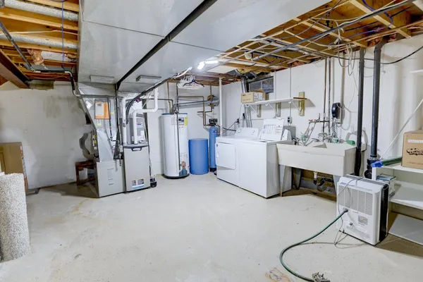 $579,900 | 5310 Valley Mcfarland Wi 53558, McFarland, WI 53558