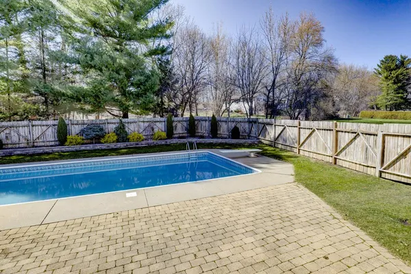 $579,900 | 5310 Valley Mcfarland Wi 53558, McFarland, WI 53558