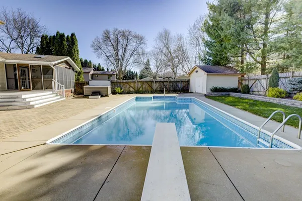 $579,900 | 5310 Valley Mcfarland Wi 53558, McFarland, WI 53558