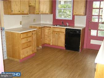 71 Park Road Wyomissing, PA 19609 - Photo 5 of 8 Gallery Image 5