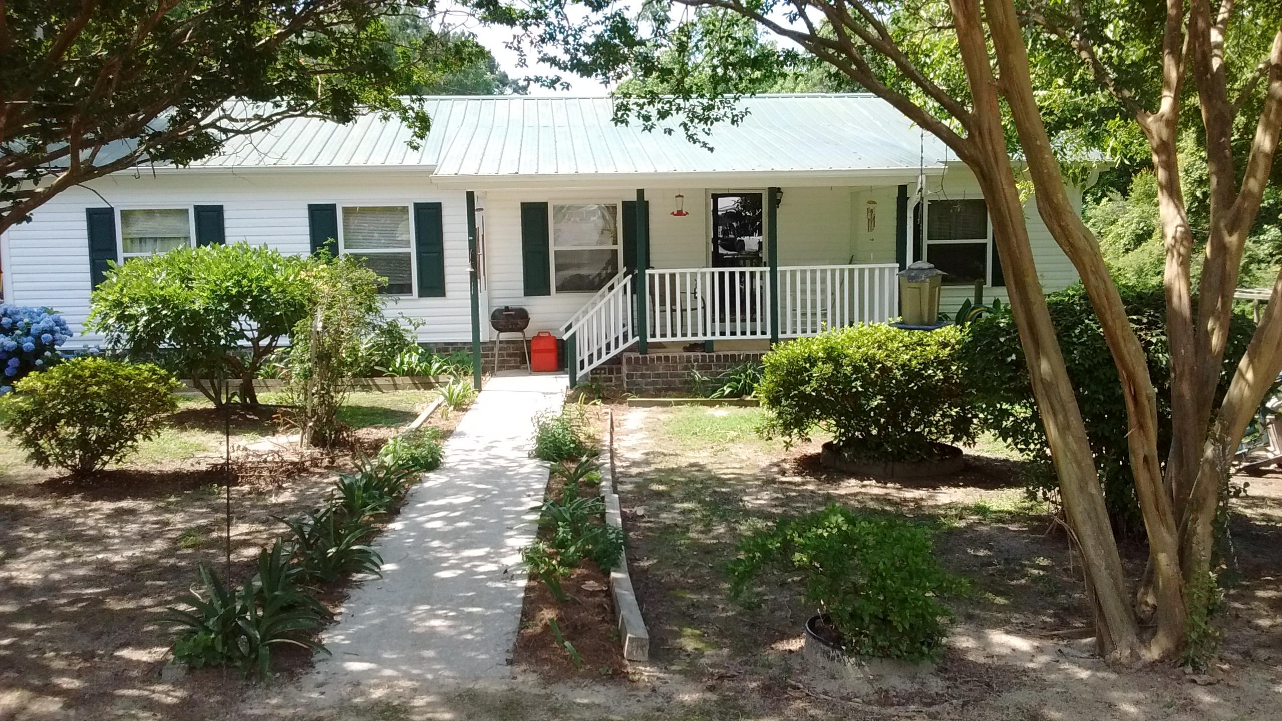 404 State Rd S-8-357 Moncks Corner, SC 29461 - Photo 1 of 3 IMG_20160610_110837191