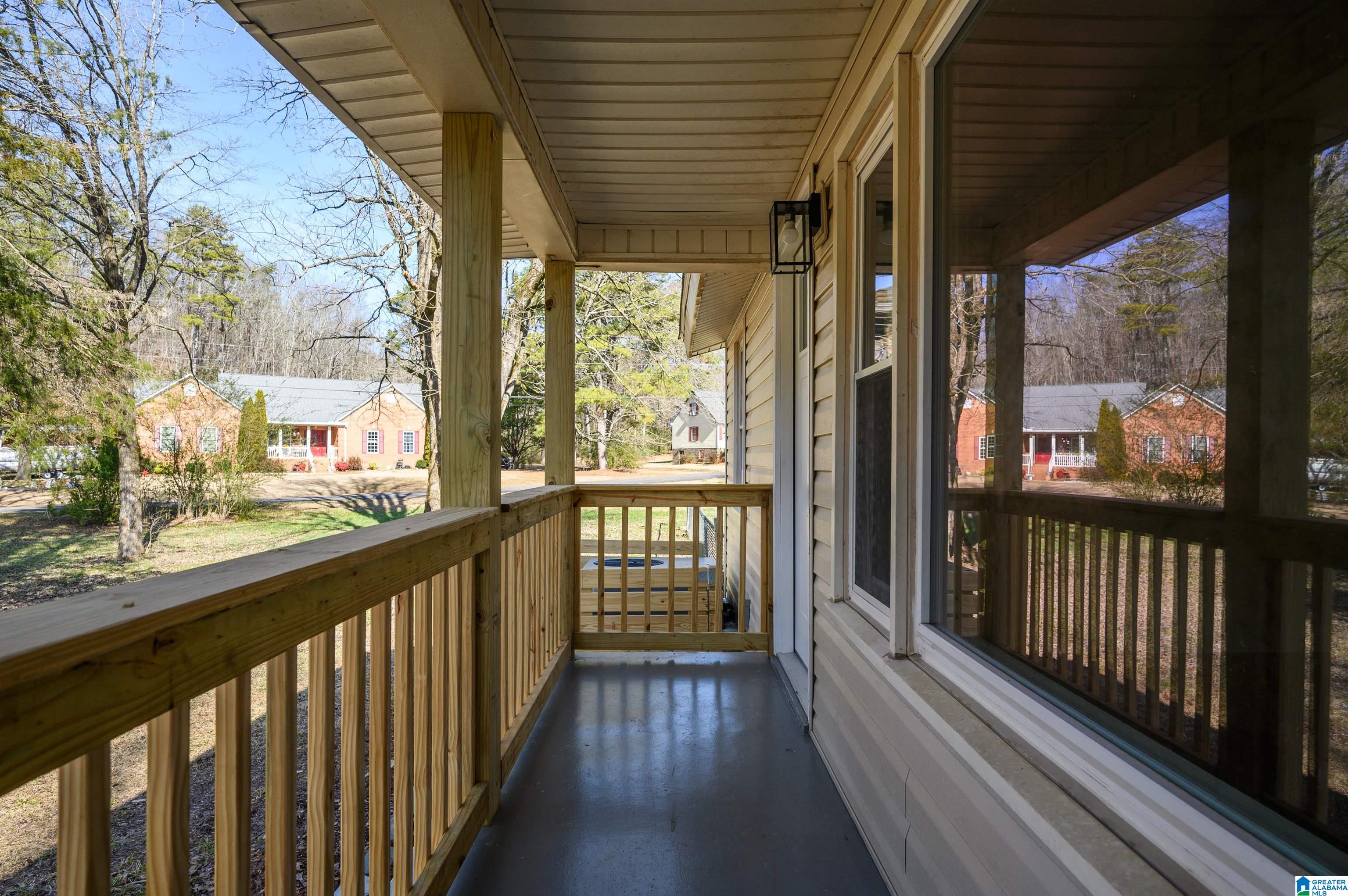 6709 Mcduffie Road Pinson, AL 35126 - Photo 5 of 47