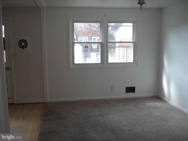 8149 Mid Haven Road Baltimore, MD 21222 - Photo 4 of 19 Dining Room