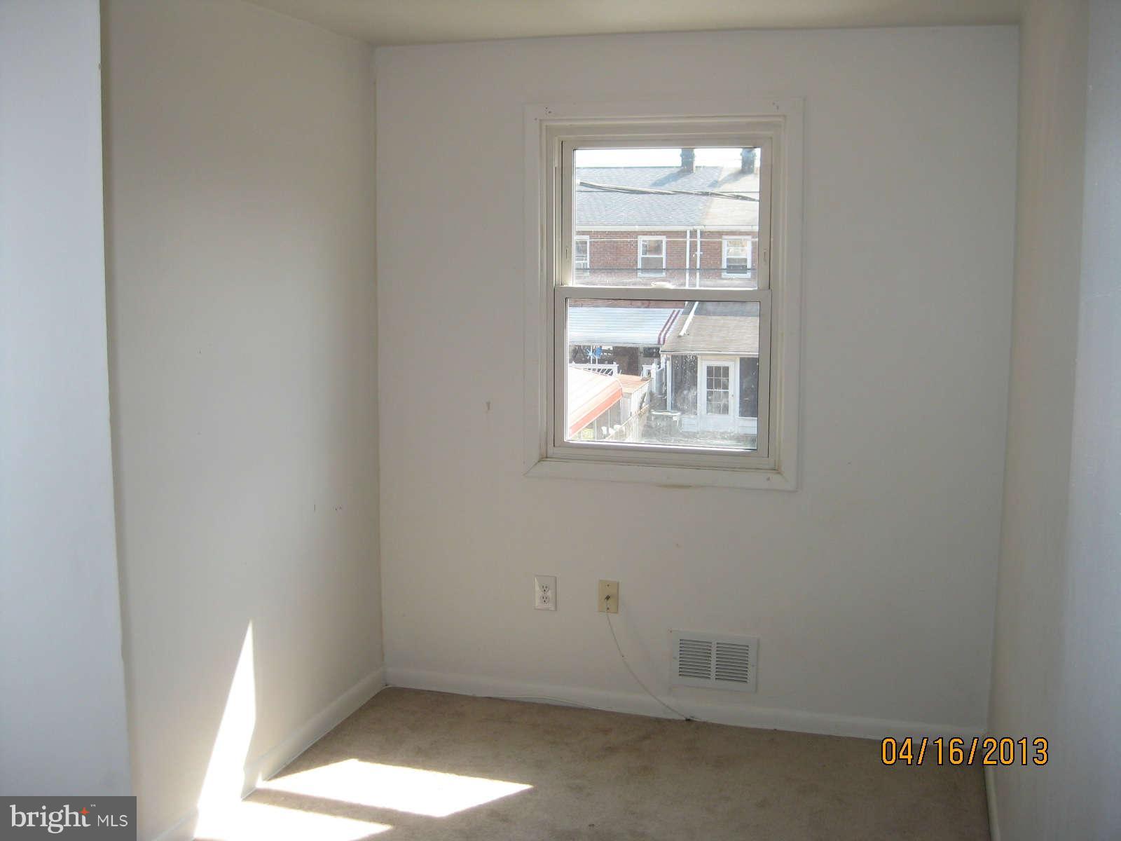 8149 Mid Haven Road Baltimore, MD 21222 - Photo 9 of 19 Bedroom