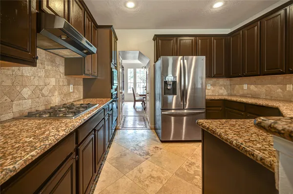 $2,750 | 11906 Dinosaur Valley Drive, Sugar Land, TX 77498