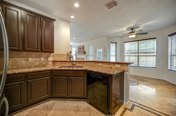 $2,750 | 11906 Dinosaur Valley Drive, Sugar Land, TX 77498