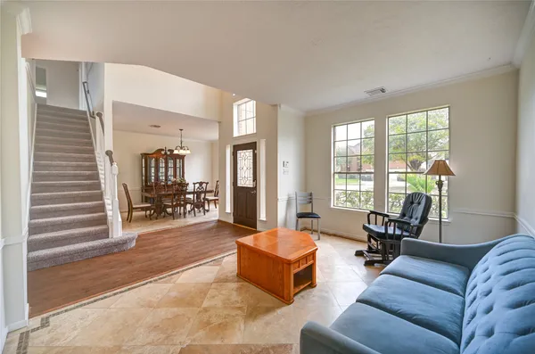 $2,750 | 11906 Dinosaur Valley Drive, Sugar Land, TX 77498