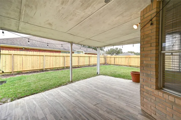 $2,750 | 11906 Dinosaur Valley Drive, Sugar Land, TX 77498