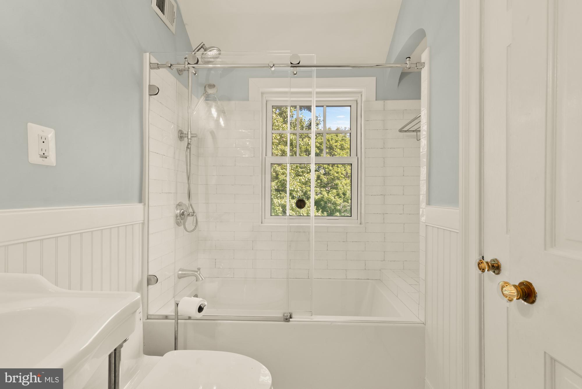 2108 Ross Road Silver Spring, MD 20910 - Photo 42 of 59