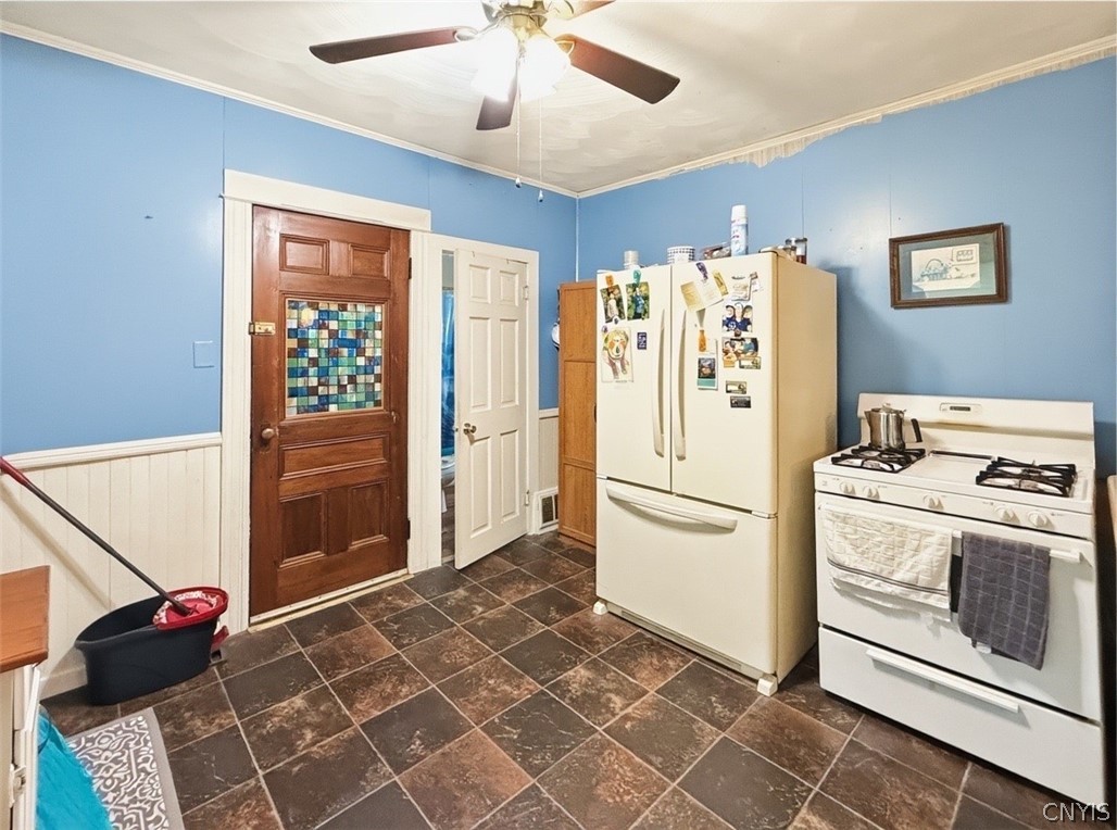 614 Turin Street Rome, NY 13440 - Photo 17 of 46 1st Floor Kitchen