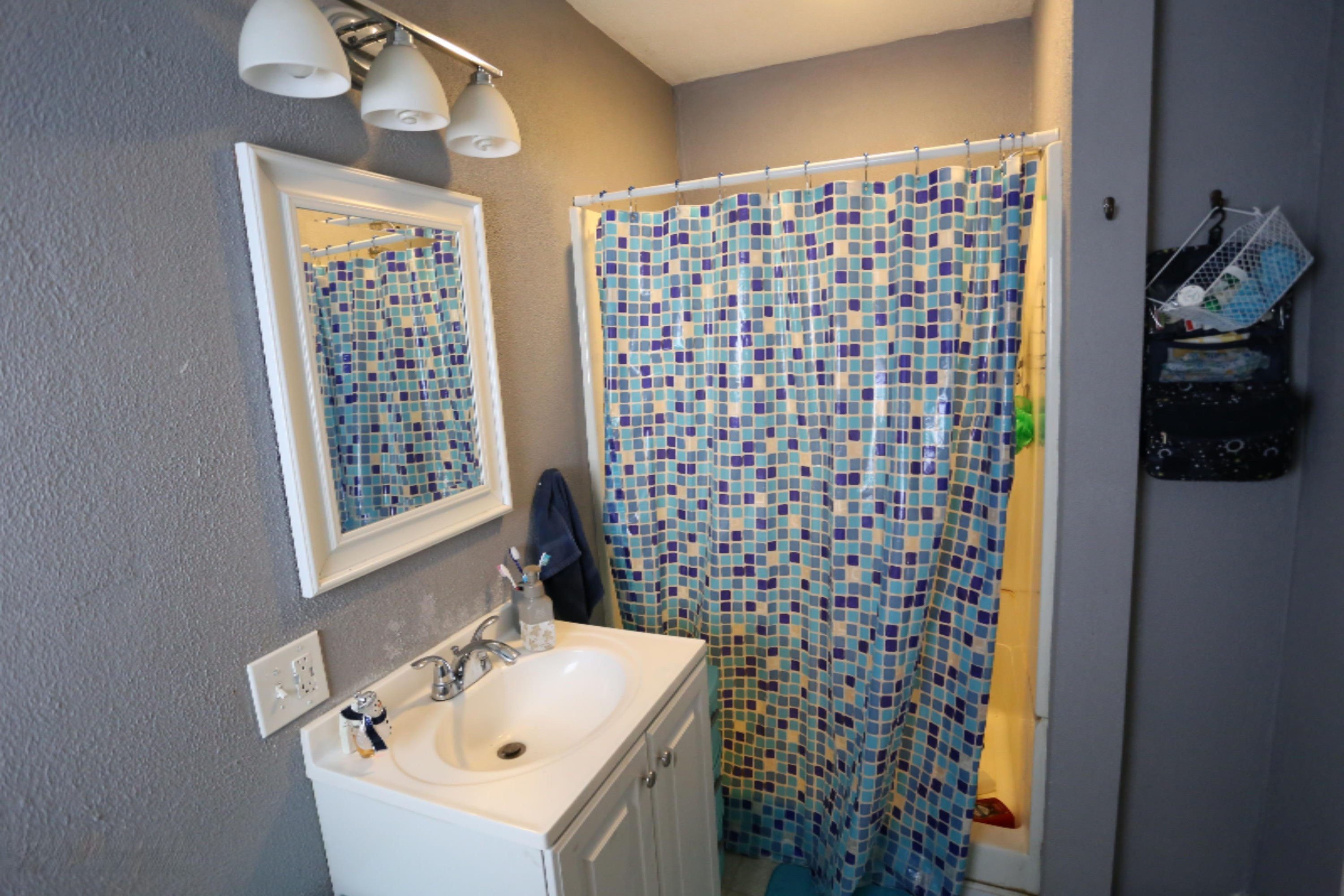 632 South Constantine Street Three Rivers, MI 49093 - Photo 29 of 39 IMG_5021