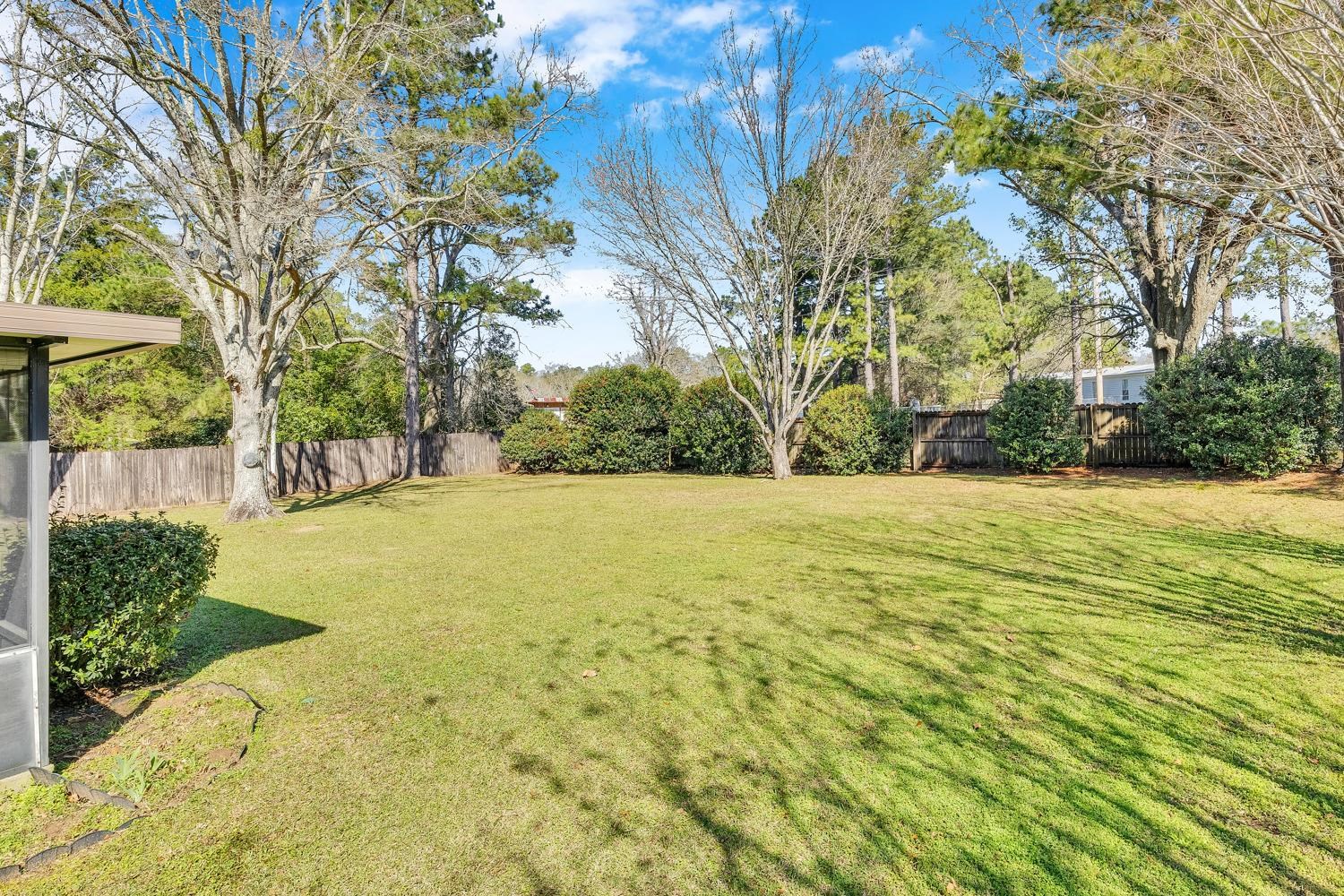 19605 Quartz Lane Robertsdale, AL 36567 - Photo 25 of 33 Yard
