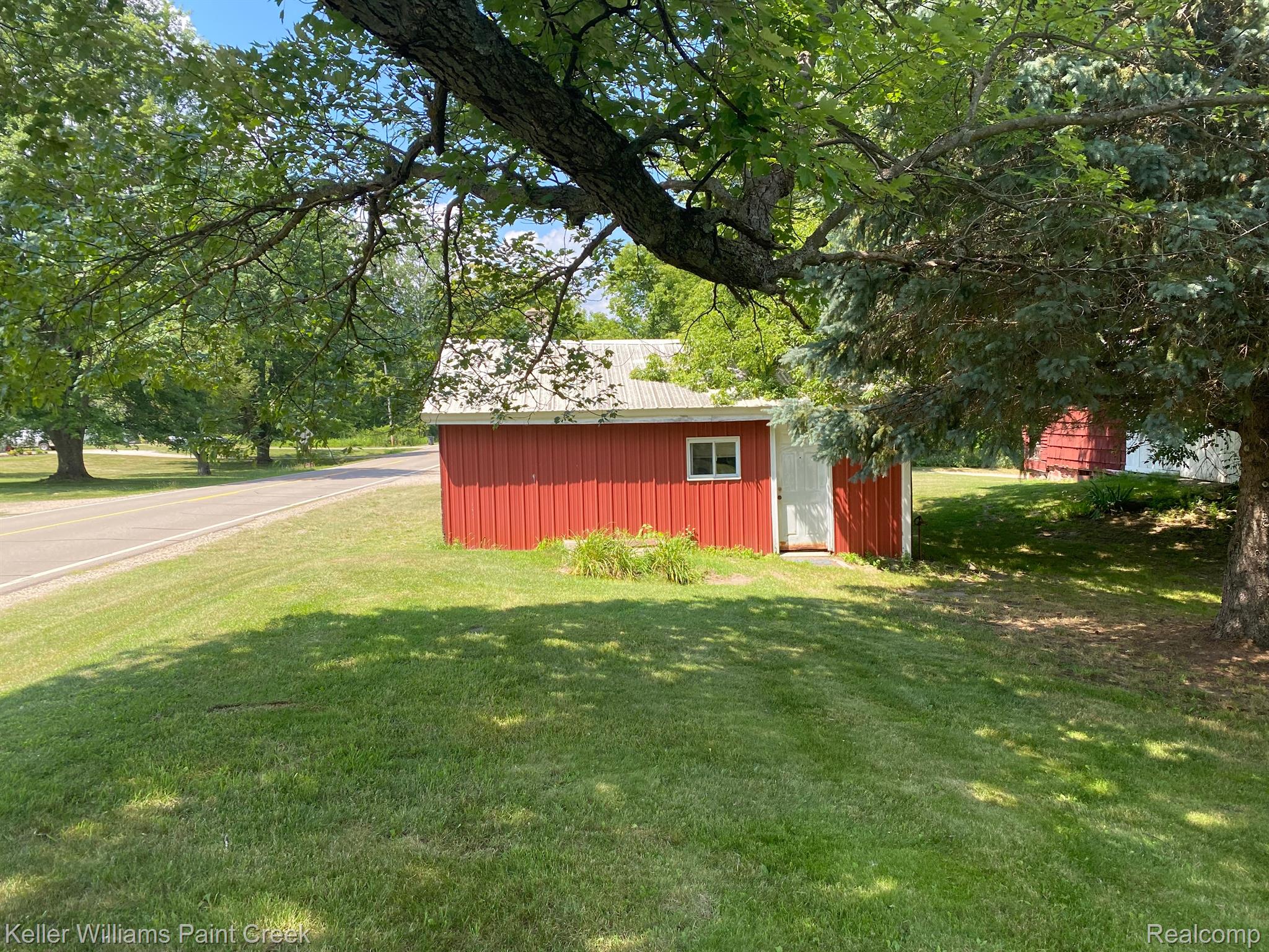 1721 Haines Road Lapeer, MI 48446 - Photo 8 of 17