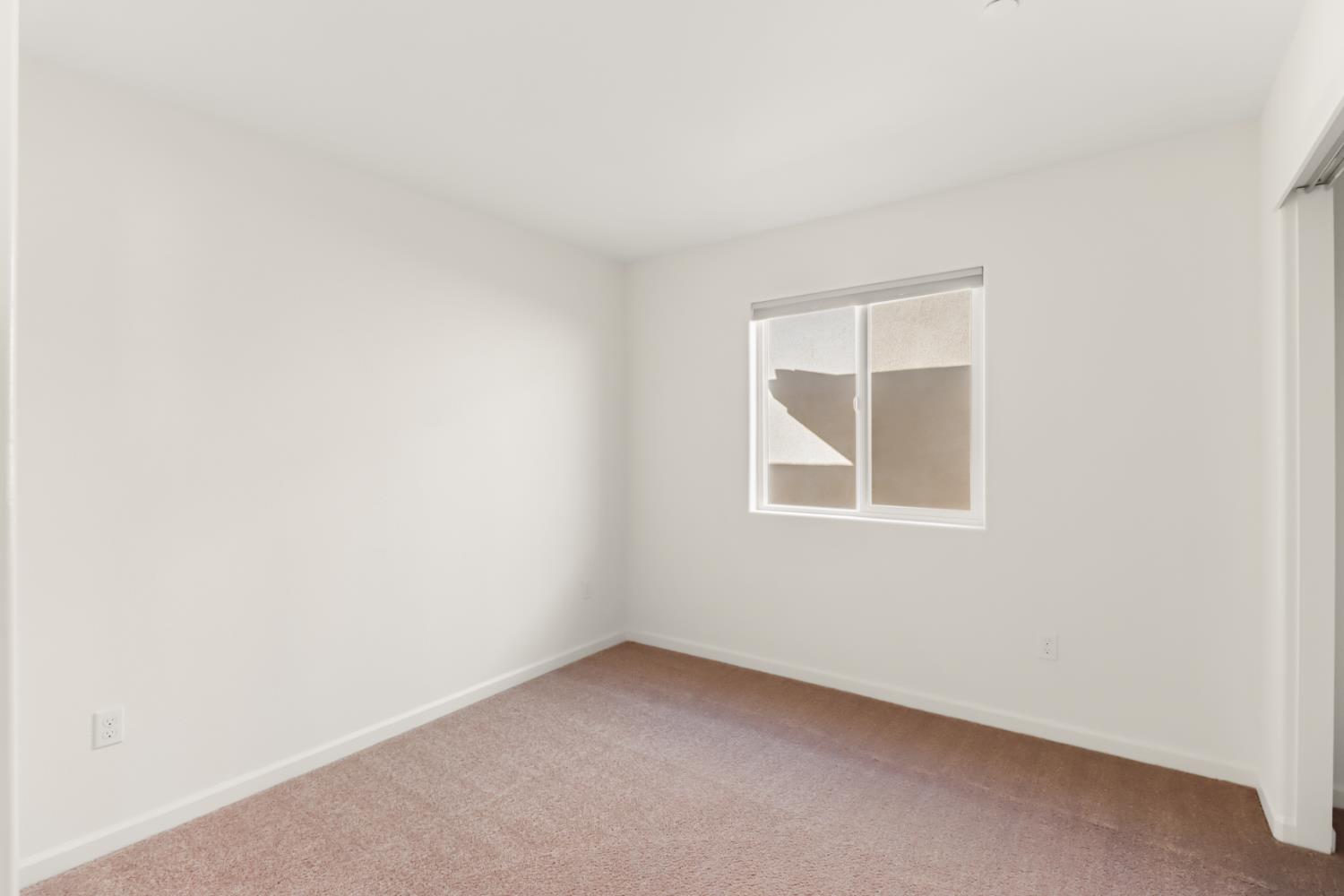3230 Chelmer Way Rancho Cordova, CA 95670 - Photo 25 of 50 an empty room with a window