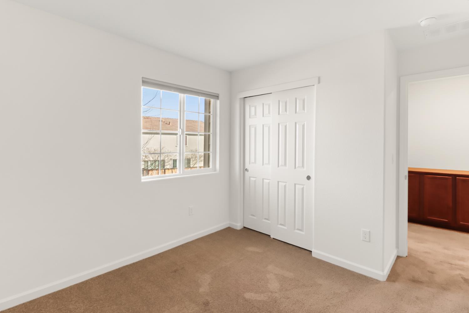 3230 Chelmer Way Rancho Cordova, CA 95670 - Photo 30 of 50 an empty room with windows