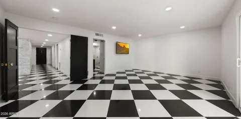 $1,395,000 | 7240 North Vía De La Montana, Scottsdale, AZ 85258