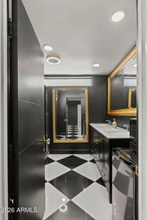 $1,195,000 | 7240 North Vía De La Montana, Scottsdale, AZ 85258