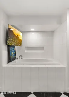 $1,195,000 | 7240 North Vía De La Montana, Scottsdale, AZ 85258