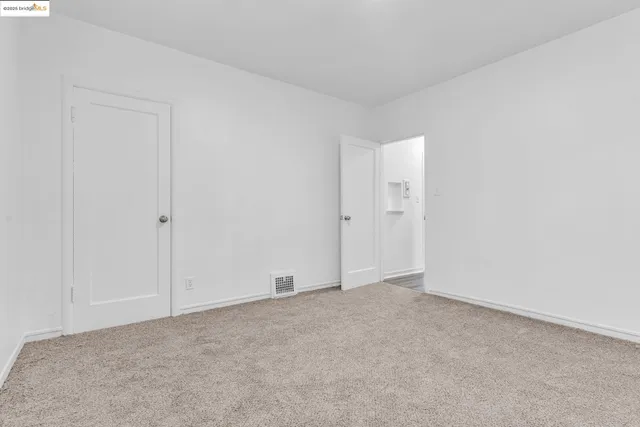 $885,000 | 5492 Ruth Avenue, Oakland, CA 94601