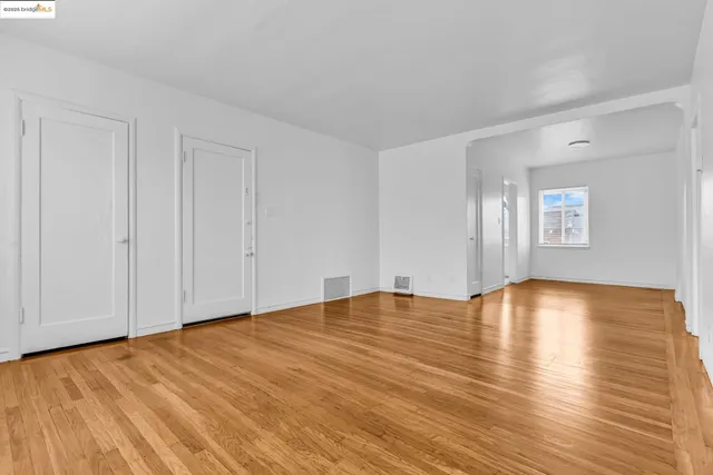 $885,000 | 5492 Ruth Avenue, Oakland, CA 94601