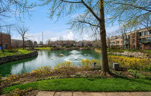 $649,000 | 1040 Arbor Lane, Northfield, IL 60093
