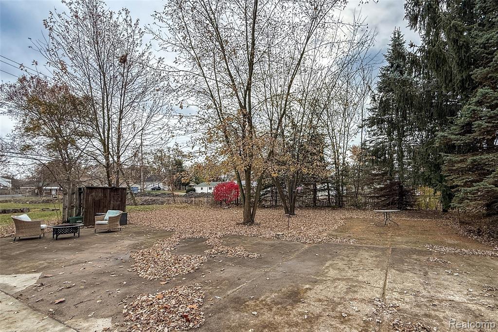 5381 Merrick Street Dearborn Heights, MI 48125 - Photo 42 of 45