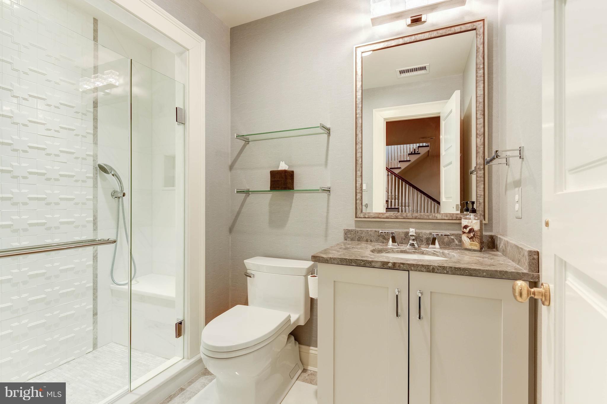 5419 Audubon Road Bethesda, MD 20814 - Photo 27 of 30 Fifth Bath