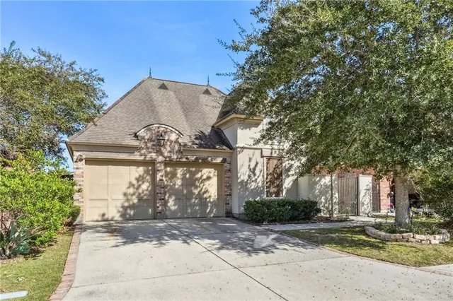 $329,500 | 270 Nicklaus Drive, Slidell, LA 70458