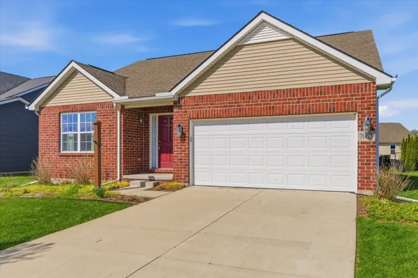 $370,000 | 7062 Creekway Court, Ypsilanti, MI 48197