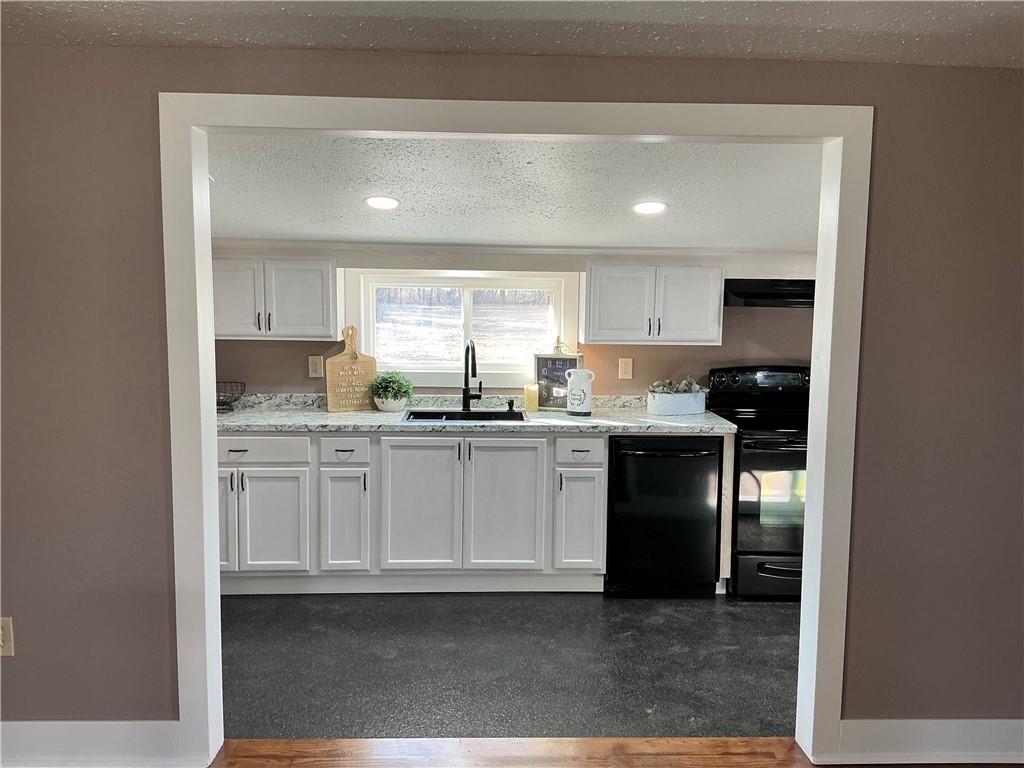 442 Walnut Street Prescott, KS 66767 - Photo 11 of 69