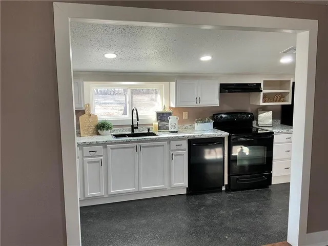 $150,000 | 442 Walnut Street, Prescott, KS 66767