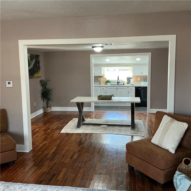 442 Walnut Street Prescott, KS 66767 - Photo 4 of 69