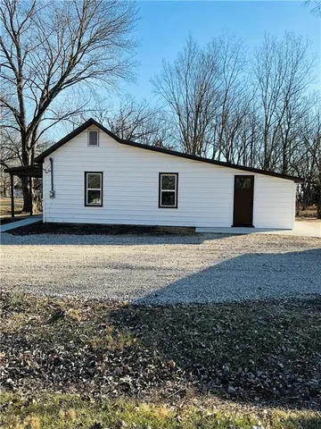 $150,000 | 442 Walnut Street, Prescott, KS 66767