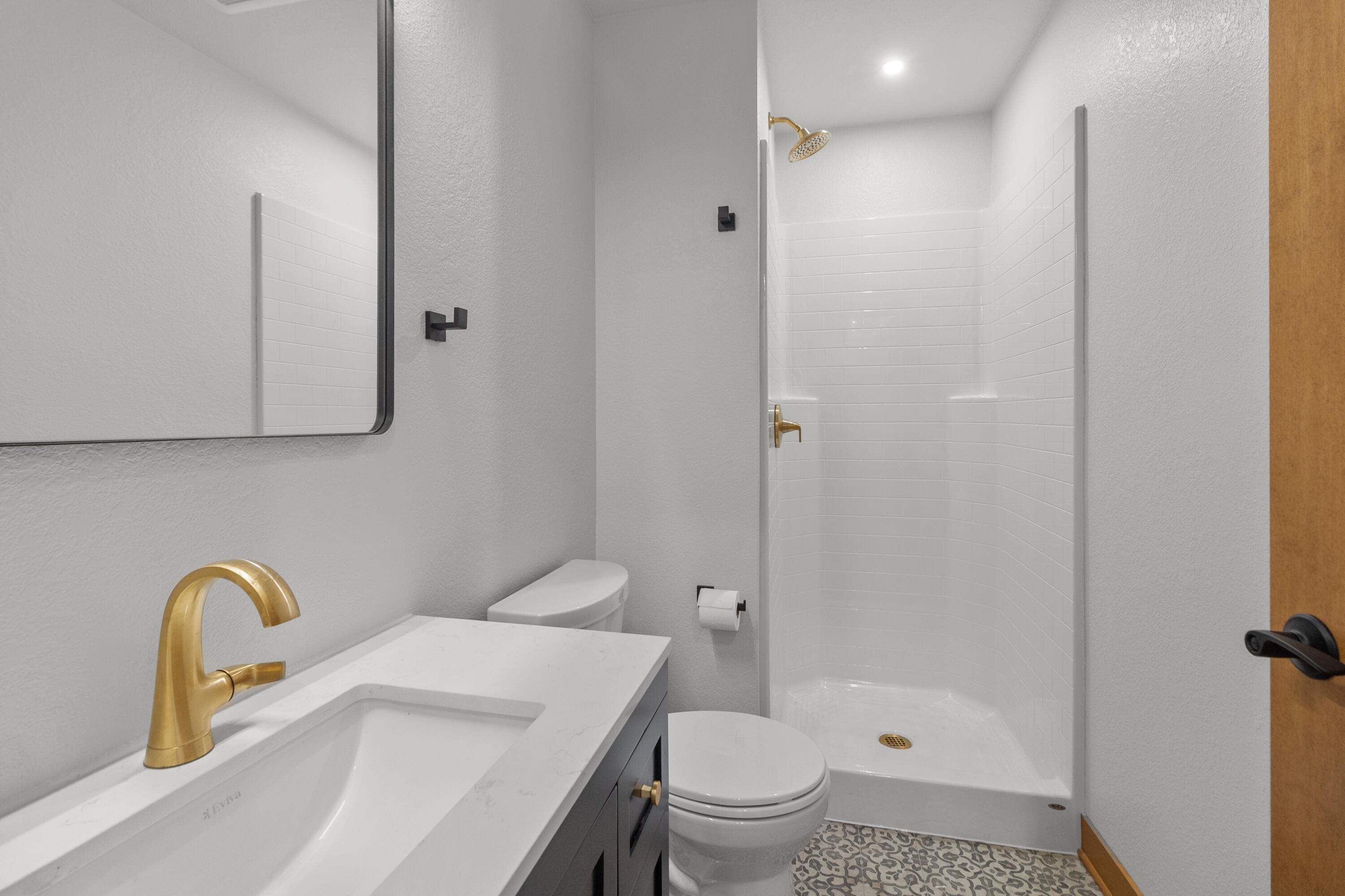 637 1st Street Delafield, WI 53018 - Photo 36 of 55 Master bath