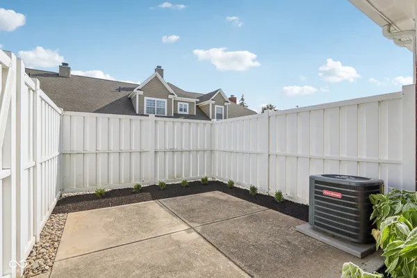$2,650 | 1355 Middlebury Drive, Westfield, IN 46074