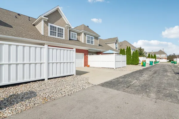 $2,650 | 1355 Middlebury Drive, Westfield, IN 46074