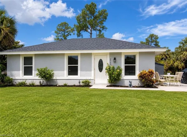 $490,000 | 2942 40th Avenue Southeast, Naples, FL 34117