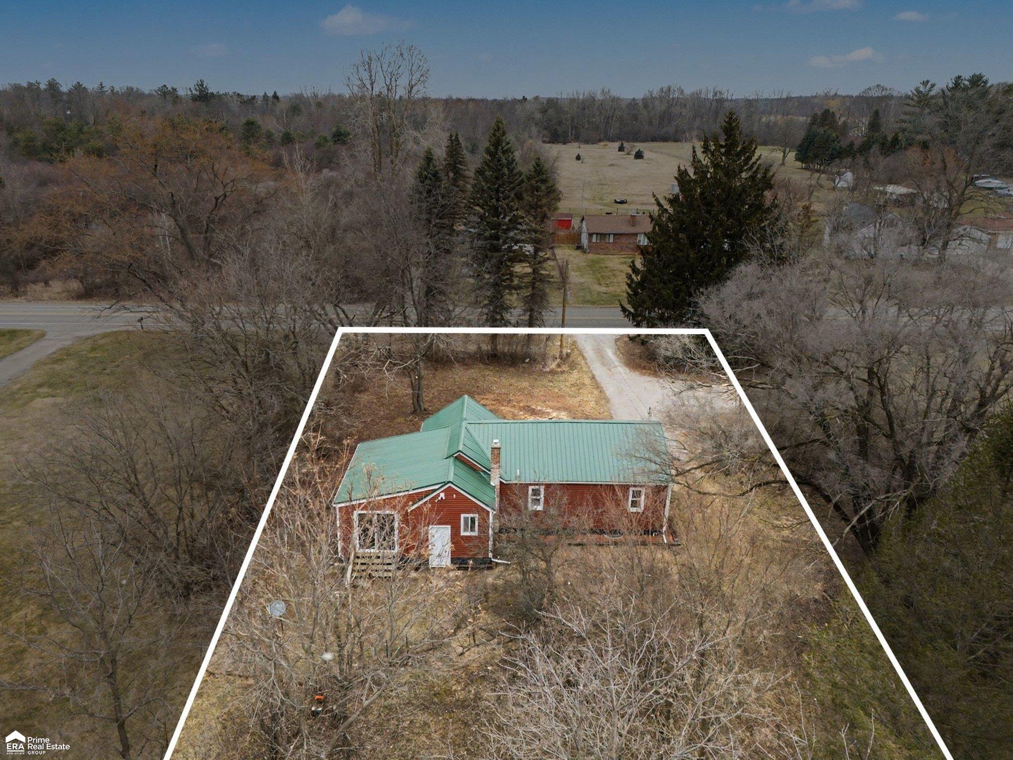 4072 Crosby Road Flint, MI 48506 - Photo 36 of 41 50202130-d6d9c5fa-fdc7-443b-9da8-40fd21b23727.JPG