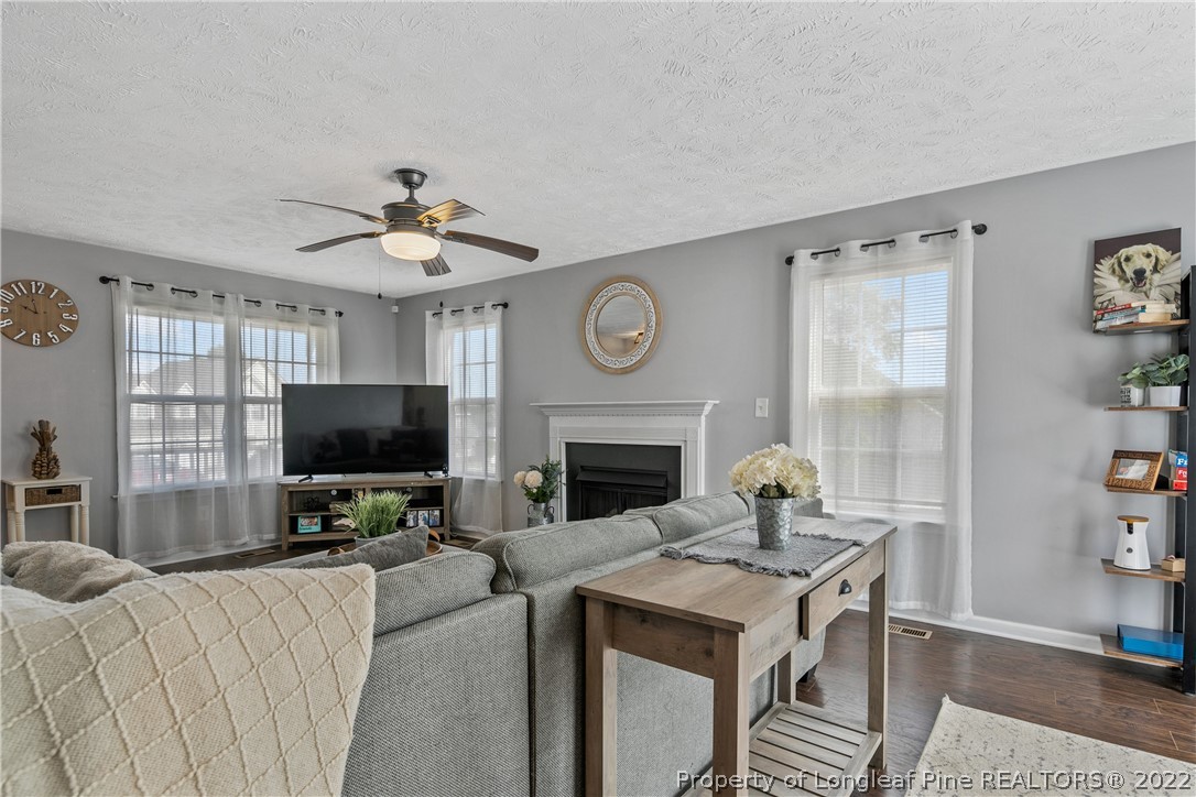 5539 Rising Ridge Drive Hope Mills, NC 28348 - Photo 9 of 46 Gallery Image 9